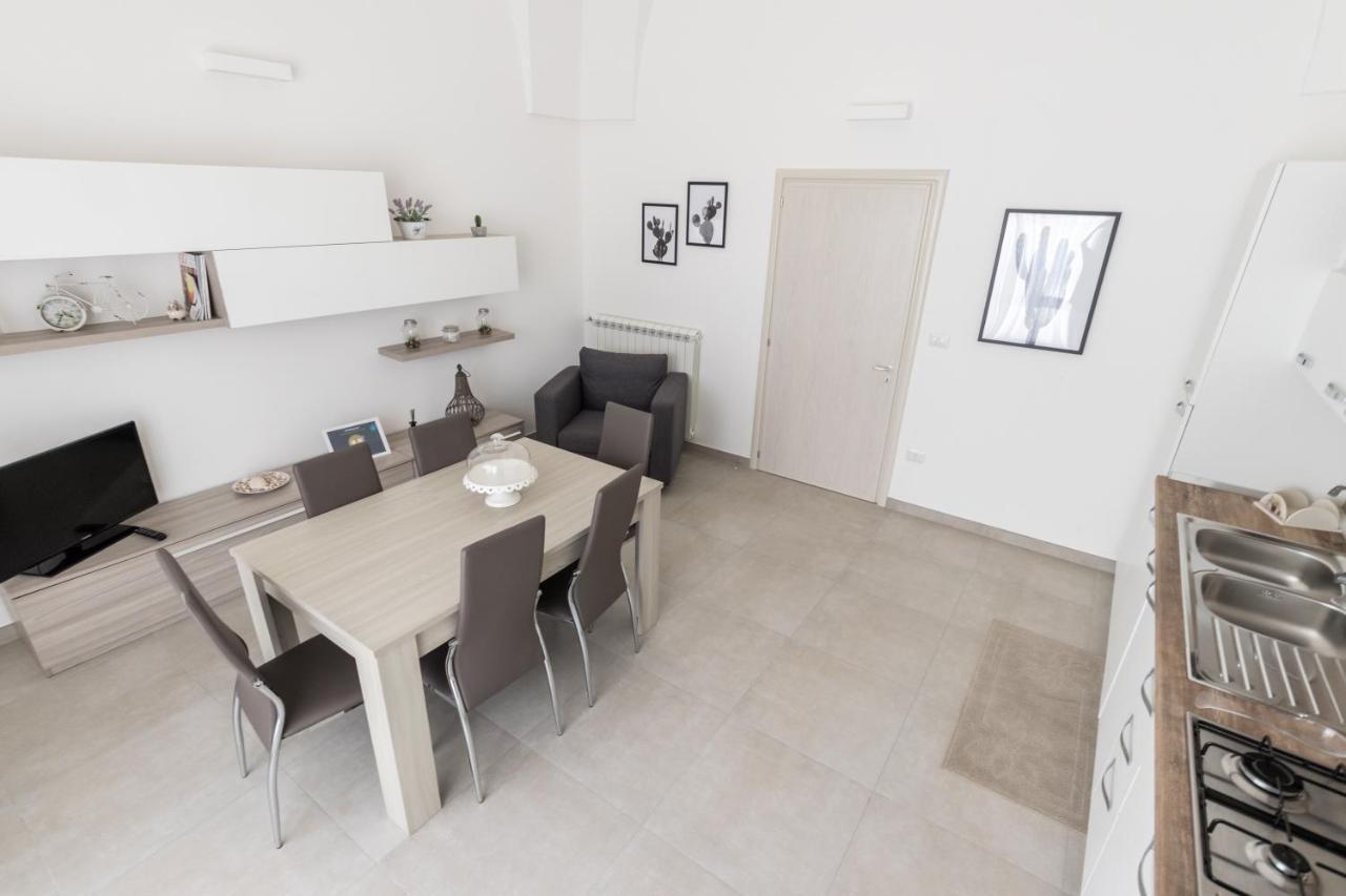 Drooms. Felline Екстериор снимка
