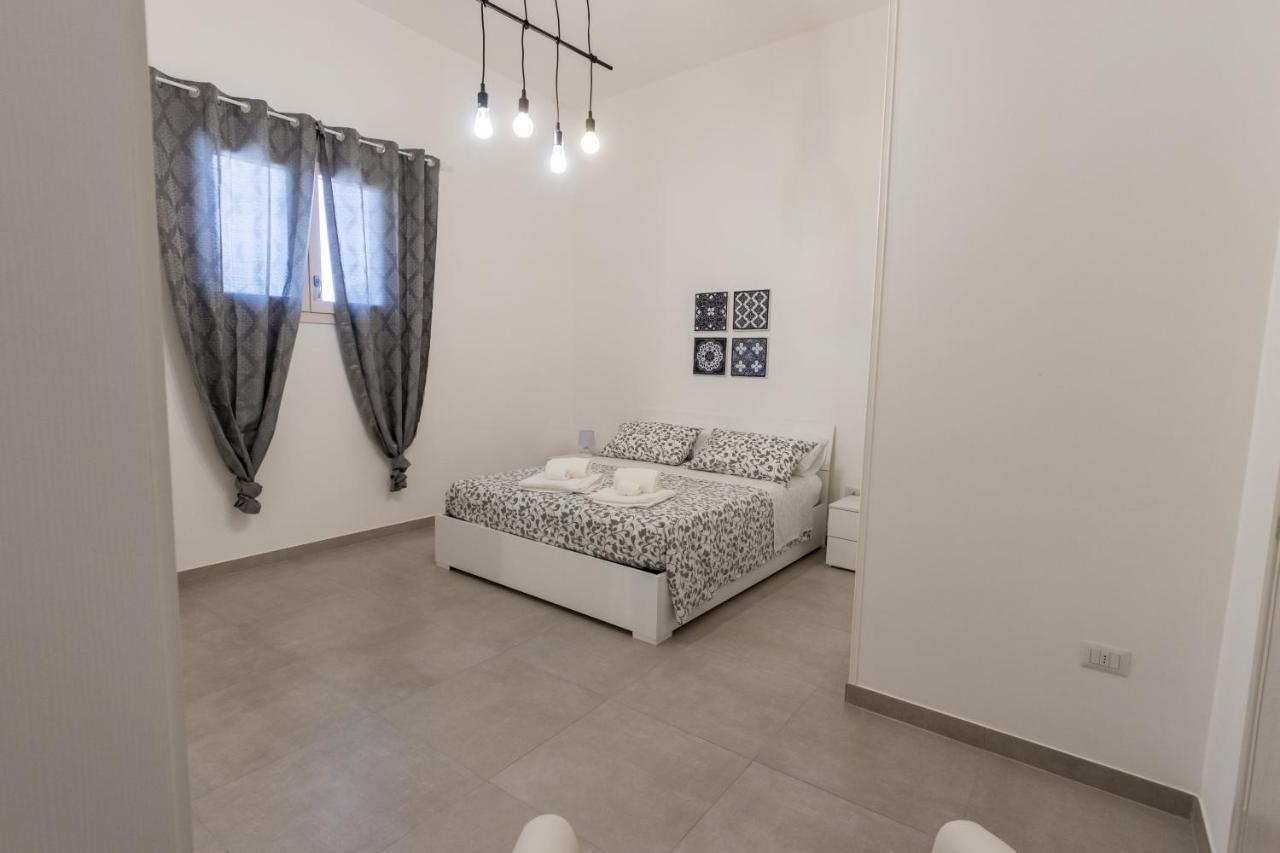 Drooms. Felline Екстериор снимка