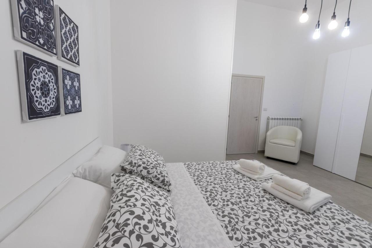 Drooms. Felline Екстериор снимка